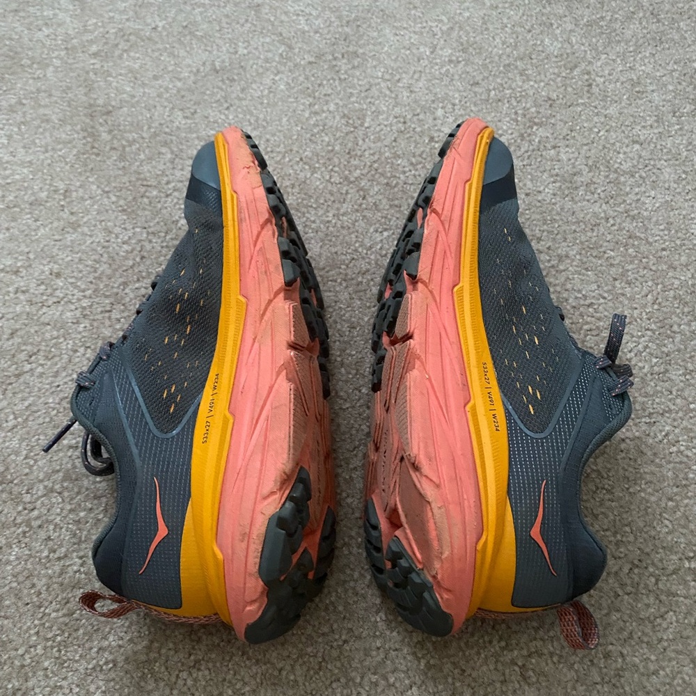 Hoka Challenger - Picture 4 of 9